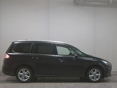 Second-hand Ford Galaxy Titanium 190 CP (139 kW) 2022 Negru Monovolum