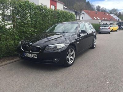 Gebraucht BMW 530 Sport Line 258 PS (189 kW) 2012 Schwarz Kombi