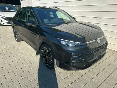 Neu VW T-Roc R-line 150 PS (110 kW) 2026 Grenadillschwarz metallic SUV