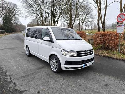 Gebraucht VW Multivan Comfortline 150 PS (110 kW) 2018 Weiß Van / Kleinbus