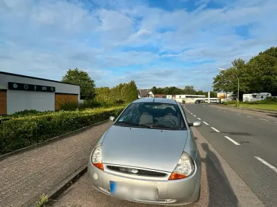 Gebraucht Ford Ka 59 PS (43 kW) 2001 Silber Kleinwagen