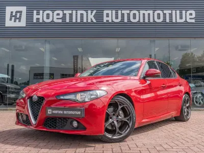 Gebraucht Alfa Romeo Giulia Business 150 PS (110 kW) 2017 Rot Limousine