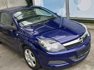Opel Astra GTC