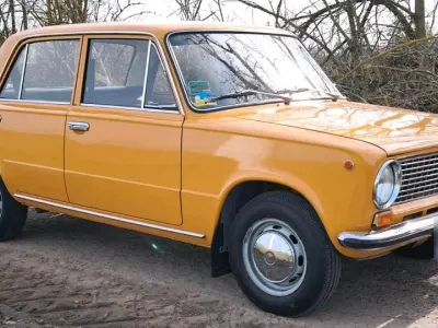 Gebraucht Lada 1200 60 PS (44 kW) 1984 Andere farben Limousine