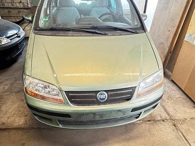 Usata Fiat Idea 100 CV (73 kW) 2005 Verde Monovolume