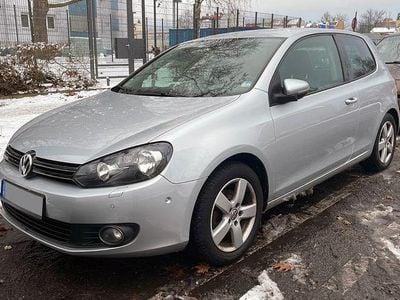 Gebraucht VW Golf VI Team 122 PS (89 kW) 2010 Grau Kleinwagen