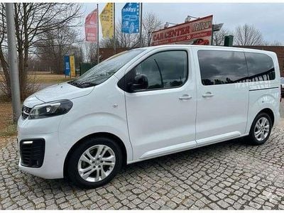 Gebraucht Opel Zafira Life 177 PS (130 kW) 2023 Weiß Van / Kleinbus