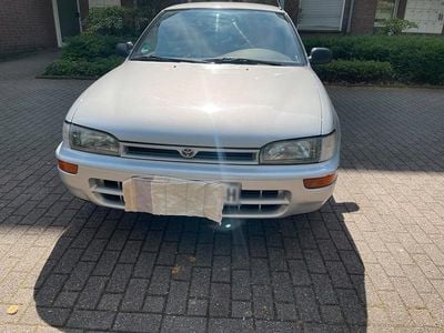 Gebraucht Toyota Corolla 65 PS (47 kW) 1994 Silber Limousine