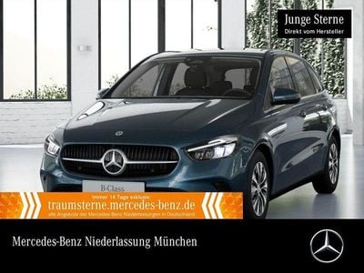 Second-hand Mercedes B180 Advanced 116 CP (85 kW) 2023 Albastru Monovolum