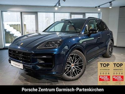 Nouă Porsche Cayenne Black Edition 470 CP (345 kW) 2026 Verde SUV
