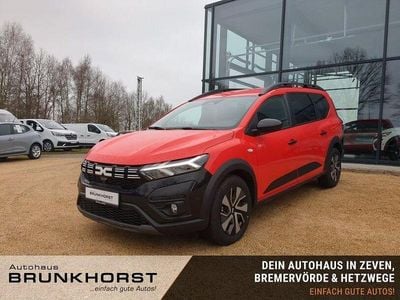 Neu Dacia Jogger Expression 141 PS (103 kW) 2025 Feuerwehrrot Van / Kleinbus