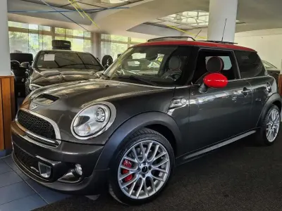 Gebraucht Mini John Cooper Works 211 PS (155 kW) 2011 Eclipse grey Kleinwagen