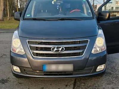 Gebraucht Hyundai H-1 173 PS (127 kW) 2016 Van / Kleinbus