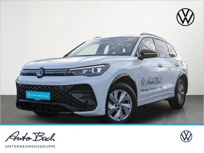 Gebraucht VW Tiguan R-line 150 PS (110 kW) 2025 Weiß SUV