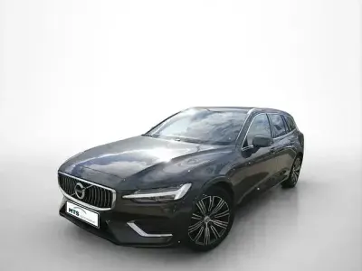 Second-hand Volvo V60 Inscription 349 CP (256 kW) 2022 Gri Break