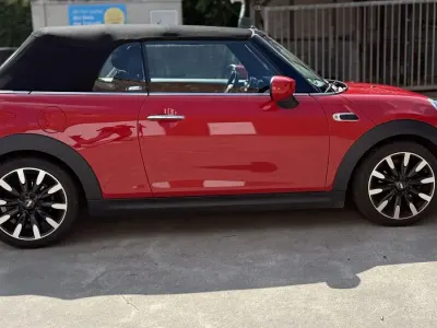 Gebraucht Mini Cooper 136 PS (100 kW) 2020 Rot Kleinwagen