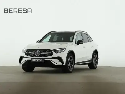 Gebraucht Mercedes GLC200 AMG 163 PS (119 kW) 2026 Weiss SUV