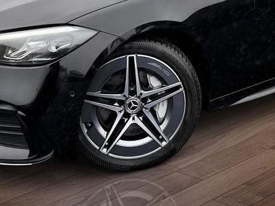 Gebraucht Mercedes C220 AMG 197 PS (144 kW) 2024 Schwarz Limousine