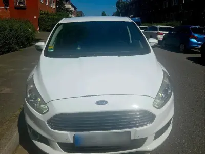 Gebraucht Ford S-MAX S 180 PS (132 kW) 2016 Weiß Van / Kleinbus