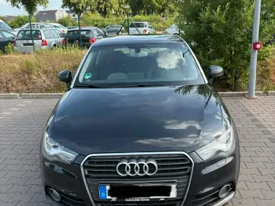 Gebraucht Audi A1 122 PS (89 kW) 2012 Schwarz Kleinwagen