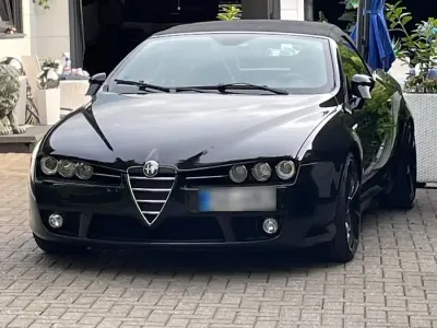 Gebraucht Alfa Romeo Spider 185 PS (136 kW) 2002 Schwarz Cabrio