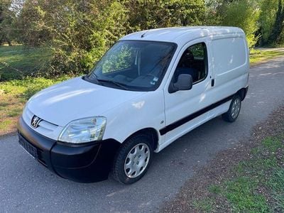 Second-hand Peugeot Partner 69 CP (50 kW) 2005 Alb Monovolum