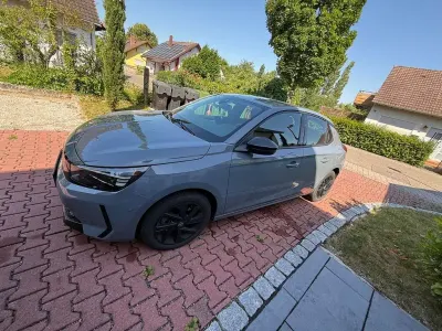 Gebraucht Opel Corsa 101 PS (74 kW) 2024 Grau Kleinwagen