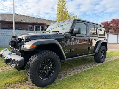 Gebraucht Jeep Wrangler 272 PS (200 kW) 2024 Schwarz SUV