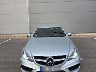 Mercedes E220