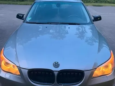 Gebraucht BMW 525 200 PS (147 kW) 2004 Silber Limousine