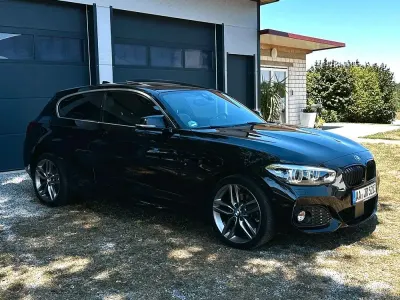 Gebraucht BMW 120 M Sport 190 PS (139 kW) 2019 Schwarz Limousine