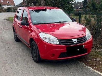Gebraucht Dacia Sandero Ambiance 75 PS (55 kW) 2009 Rot Limousine