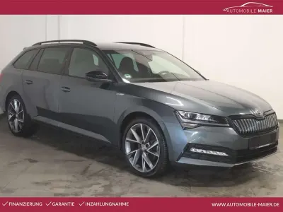 Gebraucht Skoda Superb SportLine 218 PS (160 kW) 2021 Quarzgrau metallic Kombi
