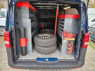 Gebraucht Mercedes Vito 163 PS (119 kW) 2020 Blau Van