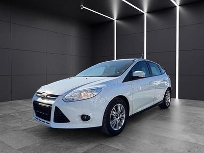 Usata Ford Focus Trend 125 CV (91 kW) 2013 Bianco Berlina
