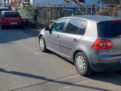Gebraucht VW Golf V 102 PS (75 kW) 2004 Grau Kleinwagen