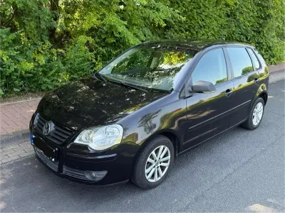 Gebraucht VW Polo 75 PS (55 kW) 2009 Schwarz Kleinwagen