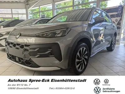 Neu VW T-Roc Life 150 PS (110 kW) 2026 Wolf grey metallic SUV