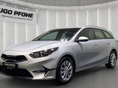 Second-hand Kia Ceed Sportswagon Vision 100 CP (73 kW) 2023 Argintiu Break