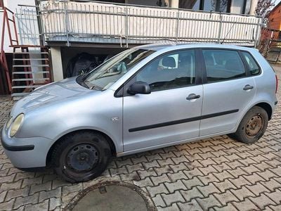 Gebraucht VW Polo 54 PS (39 kW) 2003 Silber Kleinwagen