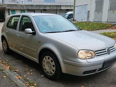 VW Golf IV