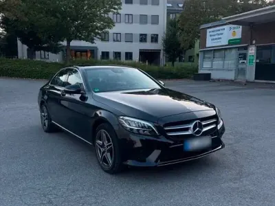 Gebraucht Mercedes C200 AMG 160 PS (117 kW) 2020 Schwarz Limousine