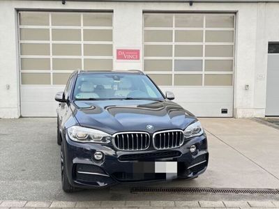 gebraucht BMW X5 M50 M50d Fond-Entertainment