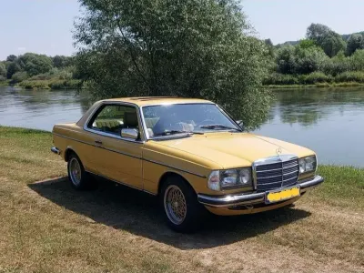 Gebraucht Mercedes 280 185 PS (136 kW) 1980 Gelb Coupé