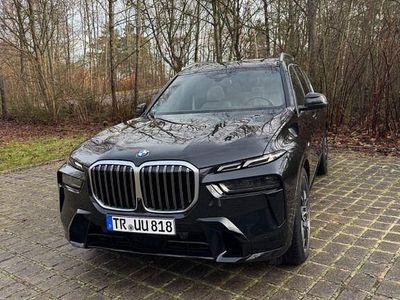 Gebraucht BMW X7 Performance 352 PS (258 kW) 2025 Schwarz SUV