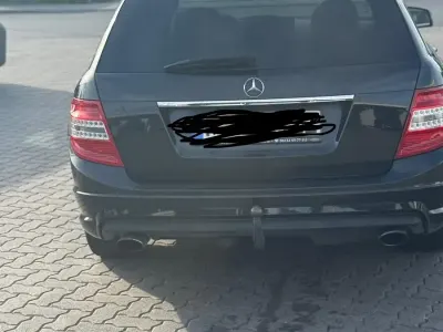 Gebraucht Mercedes C350 224 PS (164 kW) 2009 Schwarz Kombi