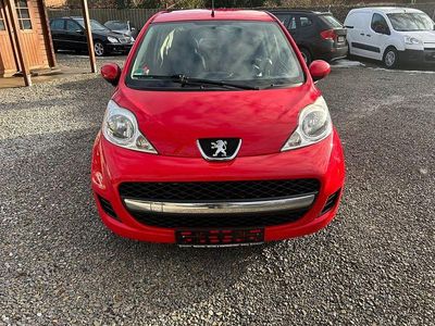 Gebraucht Peugeot 107 Filou 68 PS (50 kW) 2011 Rot Kleinwagen