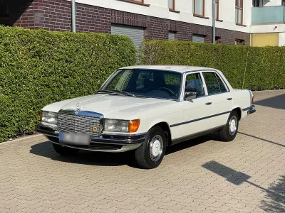 Gebraucht Mercedes S280 156 PS (114 kW) 1977 Weiß Limousine