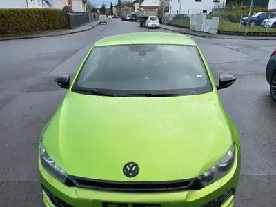 Gebraucht VW Scirocco Match 160 PS (117 kW) 2012 Grün