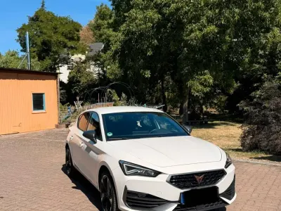 Gebraucht Cupra Leon 204 PS (150 kW) 2022 Weiß Kombi